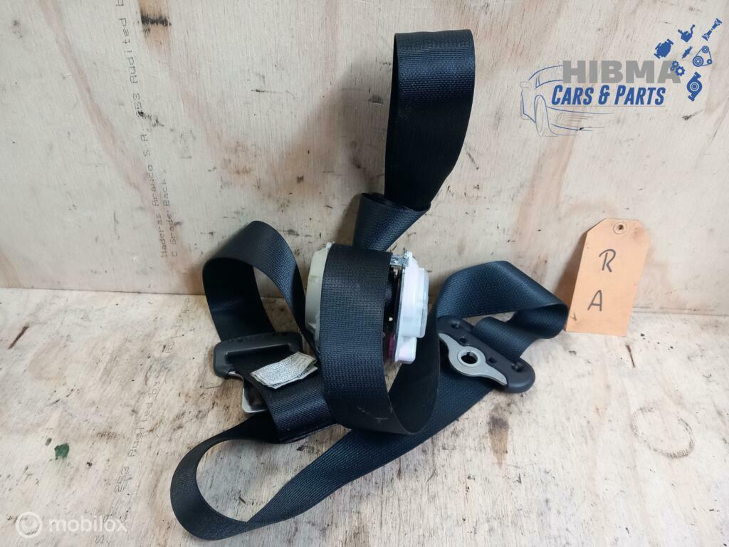 Toyota Yaris I 5-Drs Gordel Rechts Achter 73360-0D010 99-05, Ophalen of Verzenden, Gebruikt