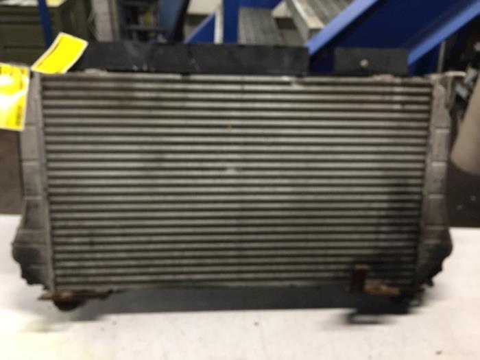 Intercooler van een Toyota Avensis, Auto-onderdelen, Ophalen of Verzenden, 3 maanden garantie, Gebruikt, Toyota