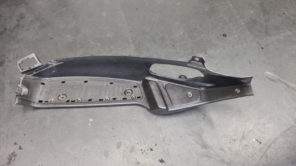 Treeplank links piaggio mp3 2006 / 2013