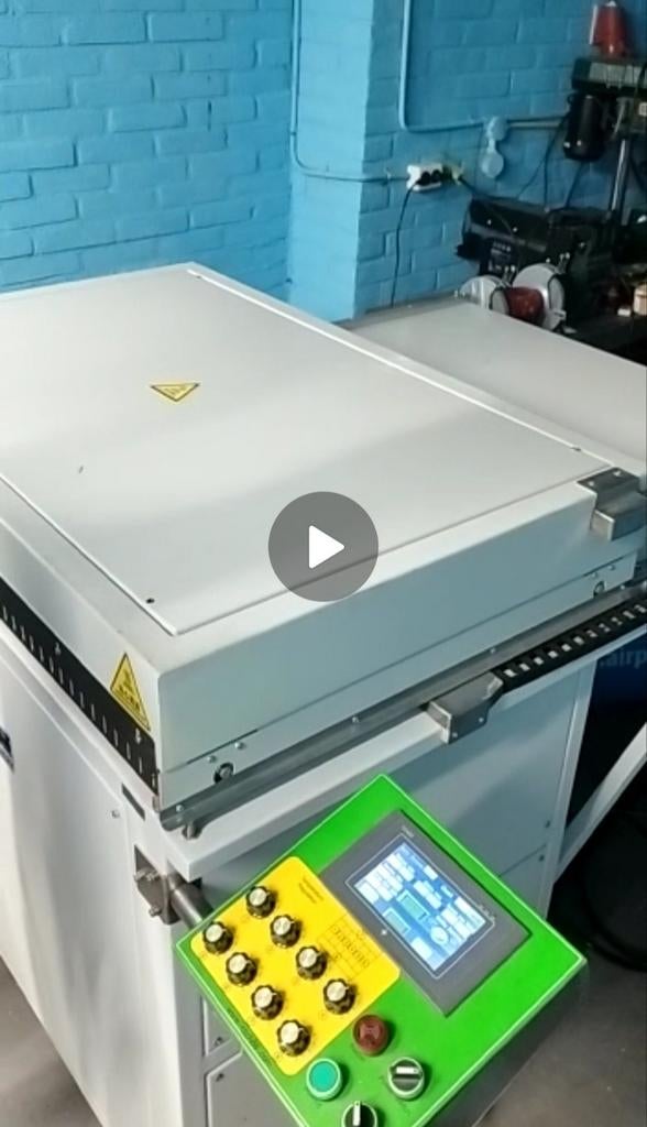 Vacuumforming machine SZB-6090B (met compressor), Ophalen, Zo goed als nieuw