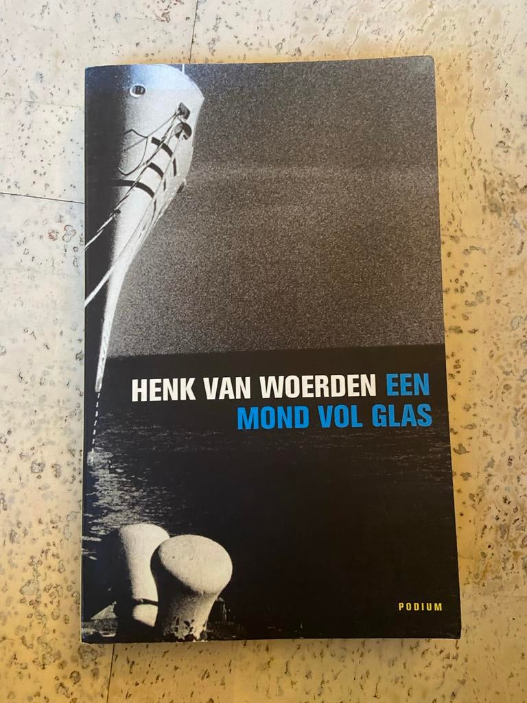 Een Mond Vol Glas - Henk van Woerden, Boeken, Biografieën, Gelezen, Overige, Ophalen of Verzenden