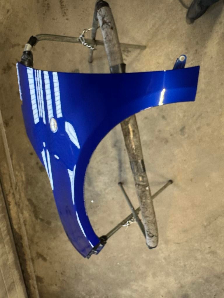 Voorscherm, spatbord Abarth 595, links en rechts, origineel, Auto-onderdelen, Ophalen, Gebruikt, Voor, Spatbord