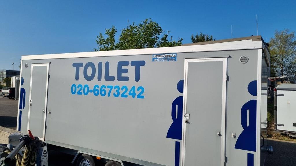Luxe toiletwagen huren  wc wagen  wc en sanitair  verhuur, Ophalen, Zo goed als nieuw, Overige