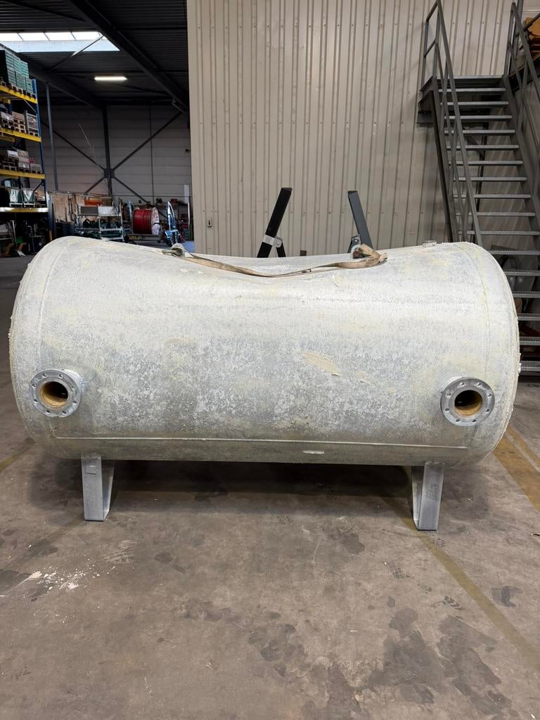 Buffervat 3000 liter ( GEÏMPLODEERD), 100 liter of meer, Ophalen of Verzenden, Zo goed als nieuw