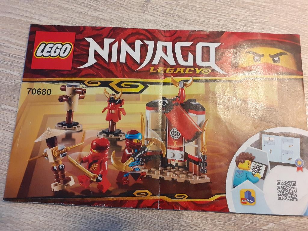Lego 70680 bouwbeschrijving, Ophalen of Verzenden, Gebruikt