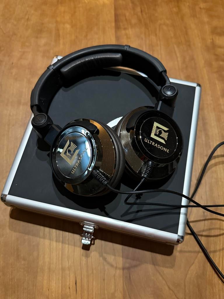 Ultrasone Edition 9 hoofdtelefoon high end, Audio, Tv en Foto, Koptelefoons, Ophalen of Verzenden, Zo goed als nieuw, Over oor (circumaural)