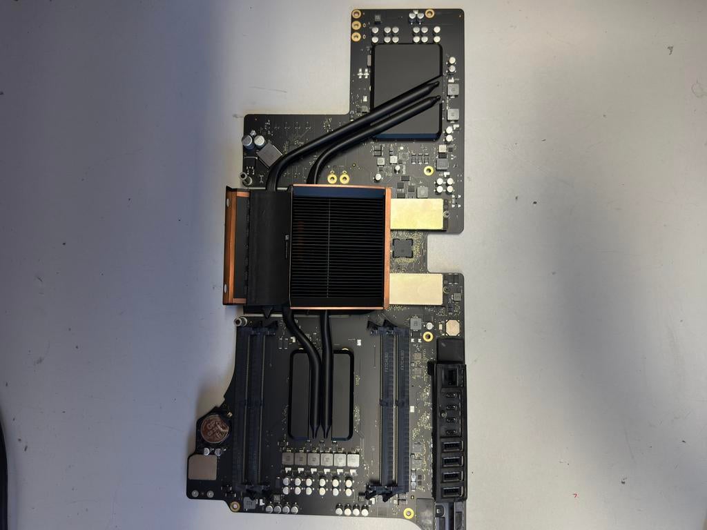 Apple IMac Pro A1862 5K onderdelen, Computers en Software, Harde schijven, Zo goed als nieuw, Desktop, Intern, SSD, Ophalen of Verzenden