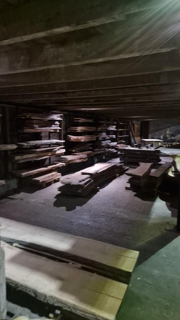 Partij Noten Hout SALE, Doe-het-zelf en Verbouw, Hout en Planken, Ophalen, Minder dan 25 mm, Nieuw, 200 tot 250 cm