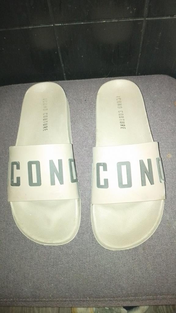 Icon slippers maat 43, Ophalen of Verzenden, Grijs, Icon