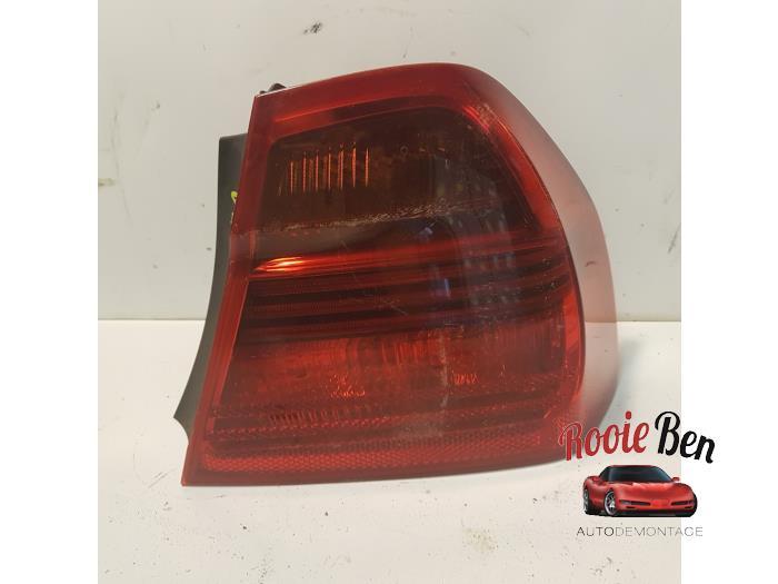 Achterlicht rechts van een BMW 3-Serie, Gebruikt, -, -, Ophalen of Verzenden