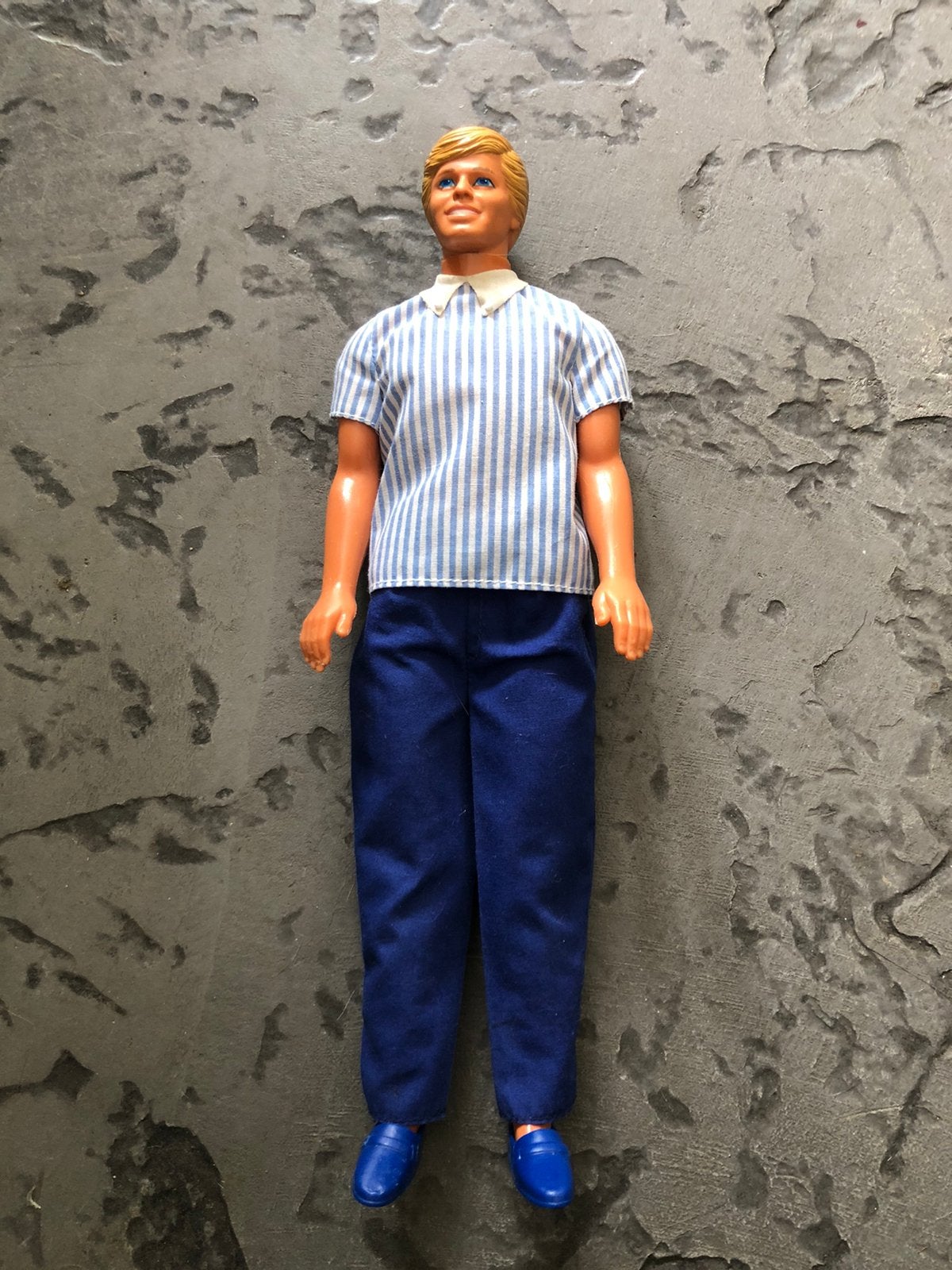 Ken  barbie man 83 in weekend clotches  outfit 88, Verzamelen, Poppen, Ophalen, Zo goed als nieuw, Fashion Doll
