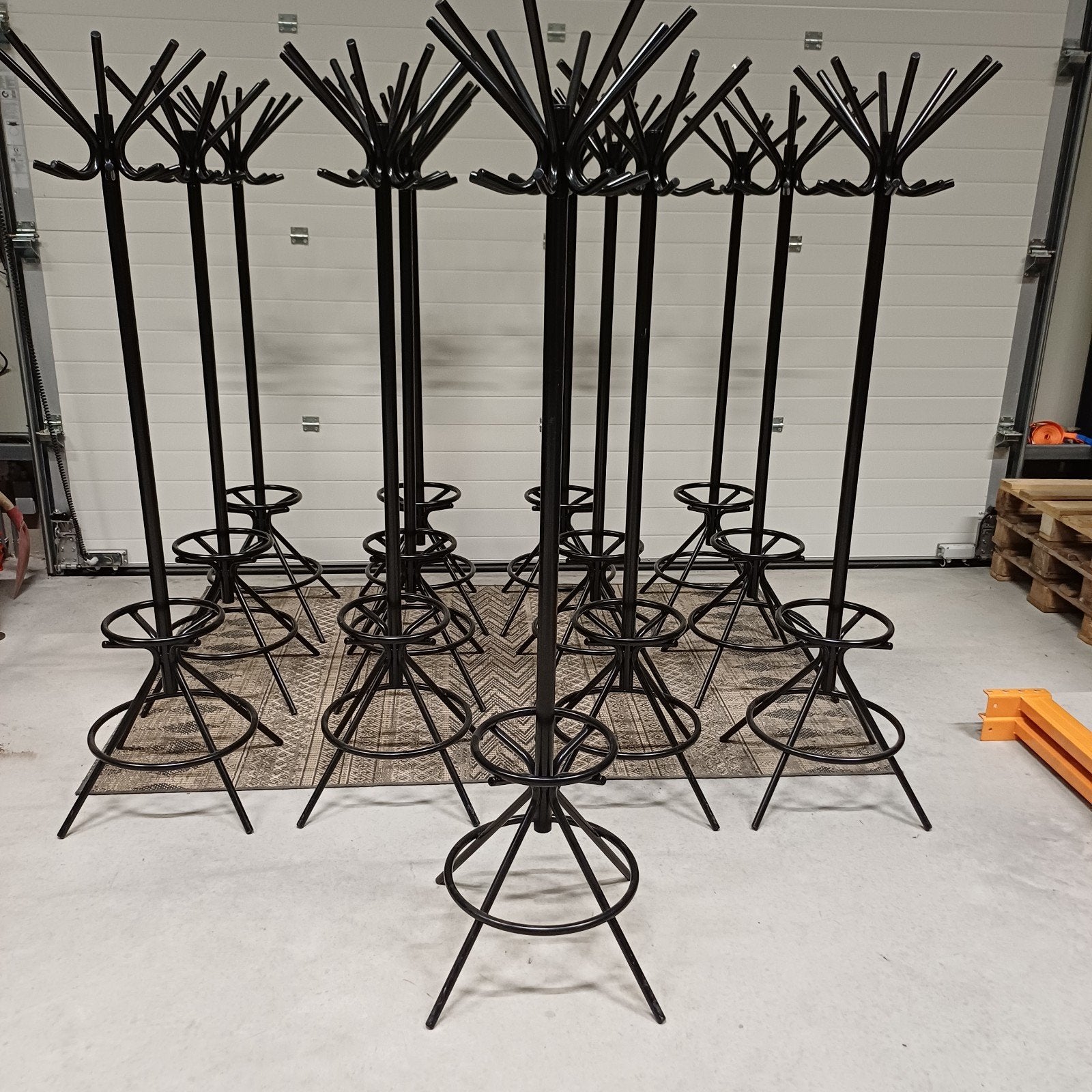 13 x  partij kapstokken ijzeren kapstok ( thonet style ), Huis en Inrichting, Gebruikt, Minder dan 100 cm, Metaal, Ophalen
