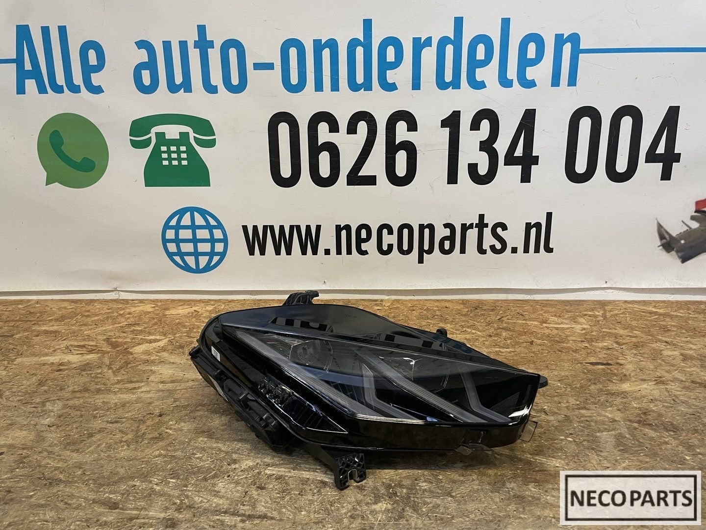 LAMBORGHINI HURACAN FULL LED KOPLAMP 4T0941004H COMPLEET, Gebruikt, -, Overige automerken, -