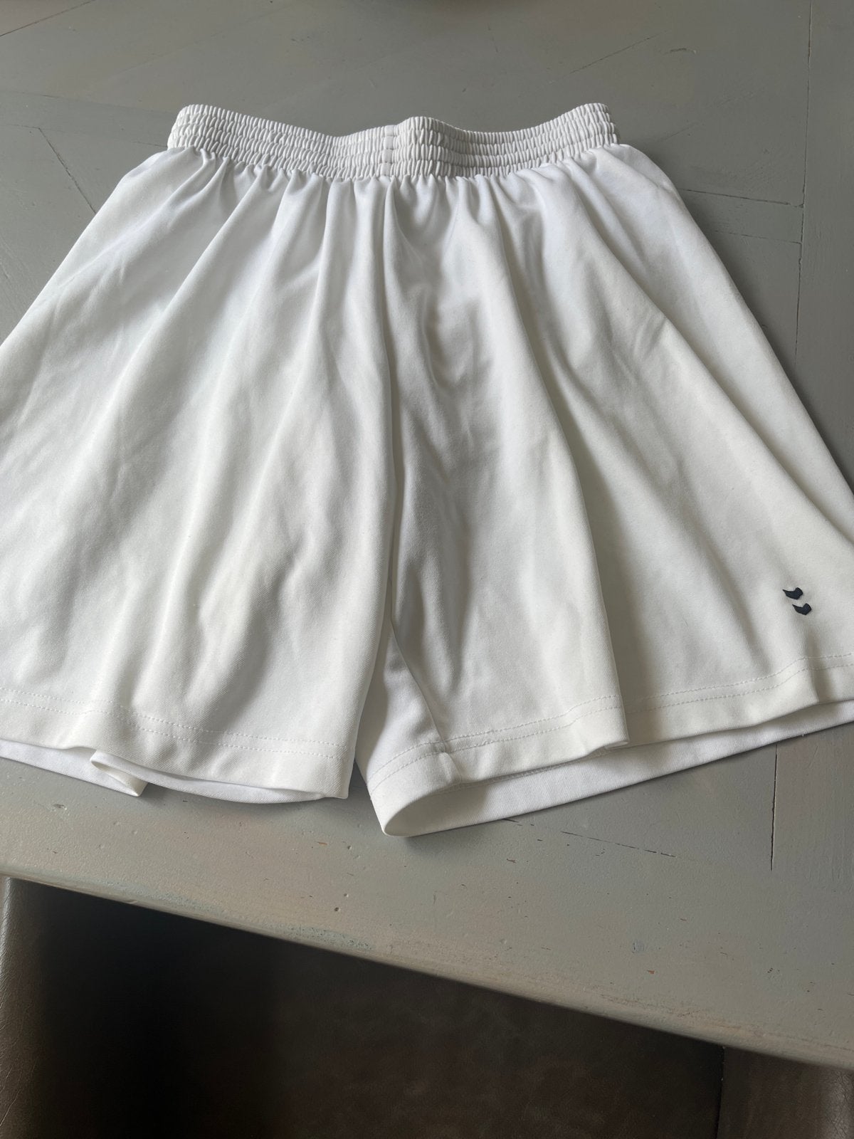Witte sportbroek/short, Maat 38/40 (M), Kort, Wit, Ophalen of Verzenden