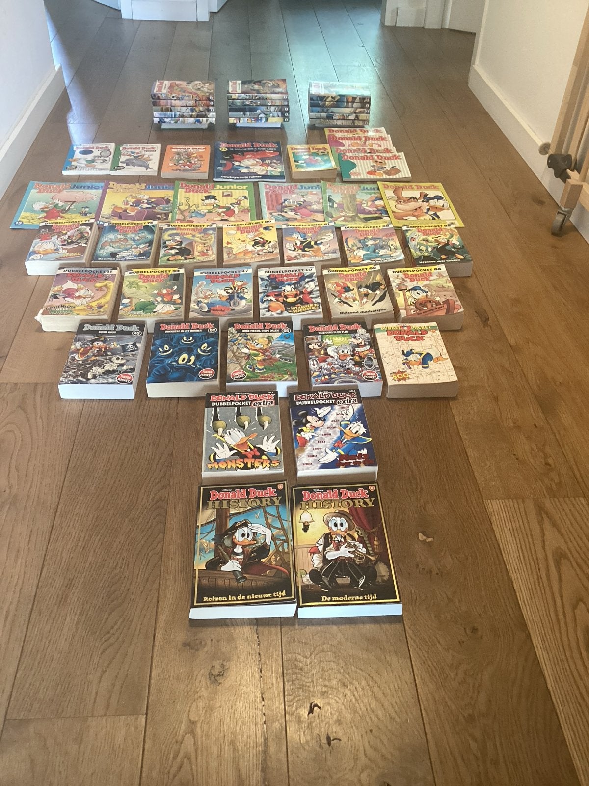 Mega collectie Donald Duck stripboeken en specials, Boeken, Meerdere stripboeken, Ophalen, Gelezen