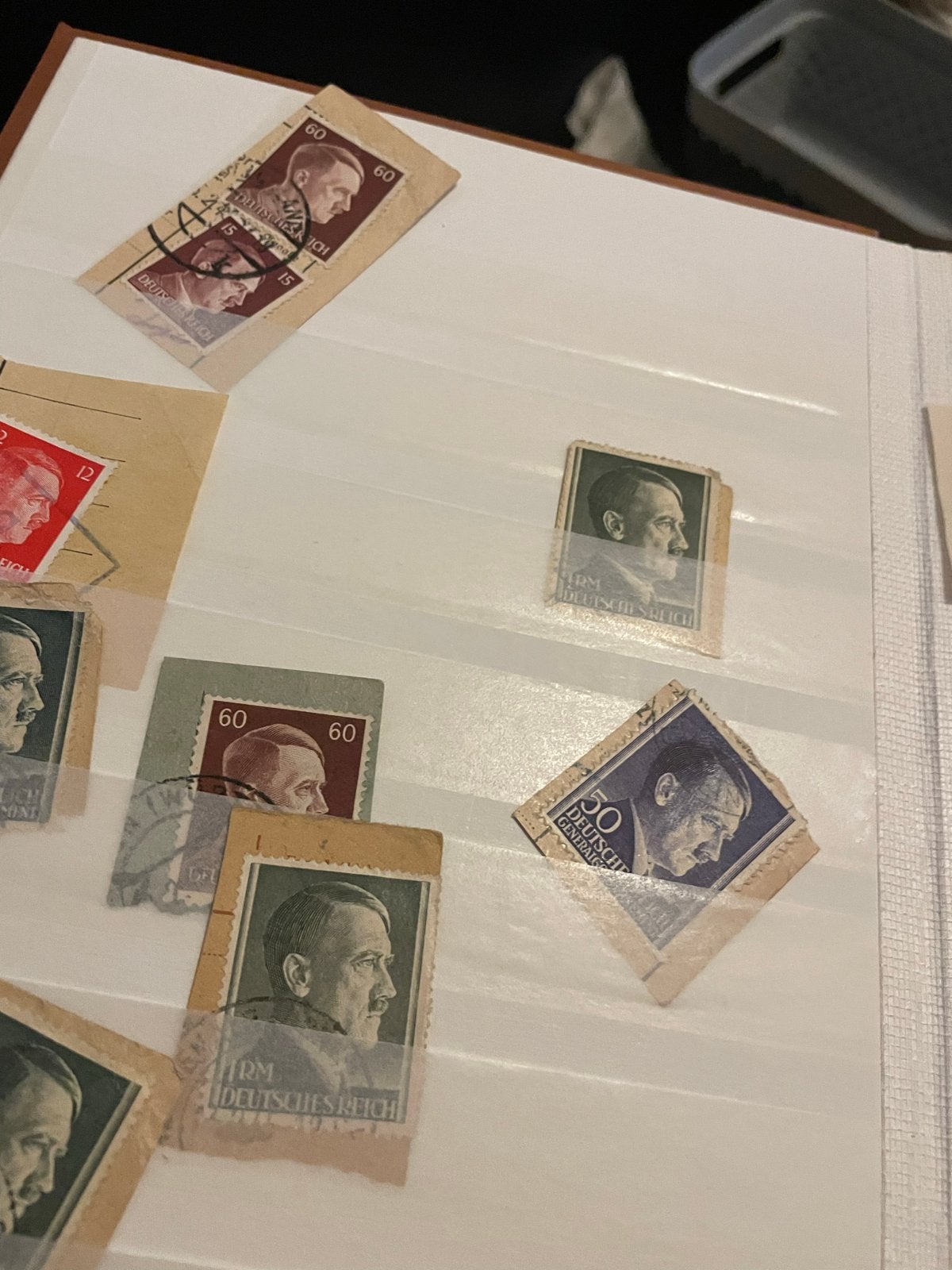 Klein album met postzegels en poststukken Adolf Hitler, Ophalen of Verzenden, Duitse Keizerrijk, Gestempeld