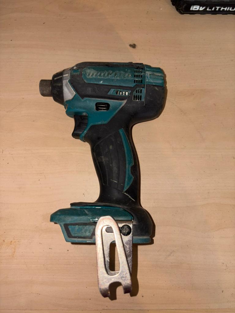 Makita 18v slagschroevendraaier, Ophalen of Verzenden, Gebruikt, Boor- en Schroefmachine