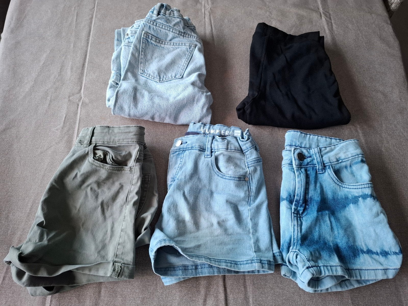 Kledingpakket meisje: korte en lange broeken, Ophalen of Verzenden, Gebruikt, Maat 146