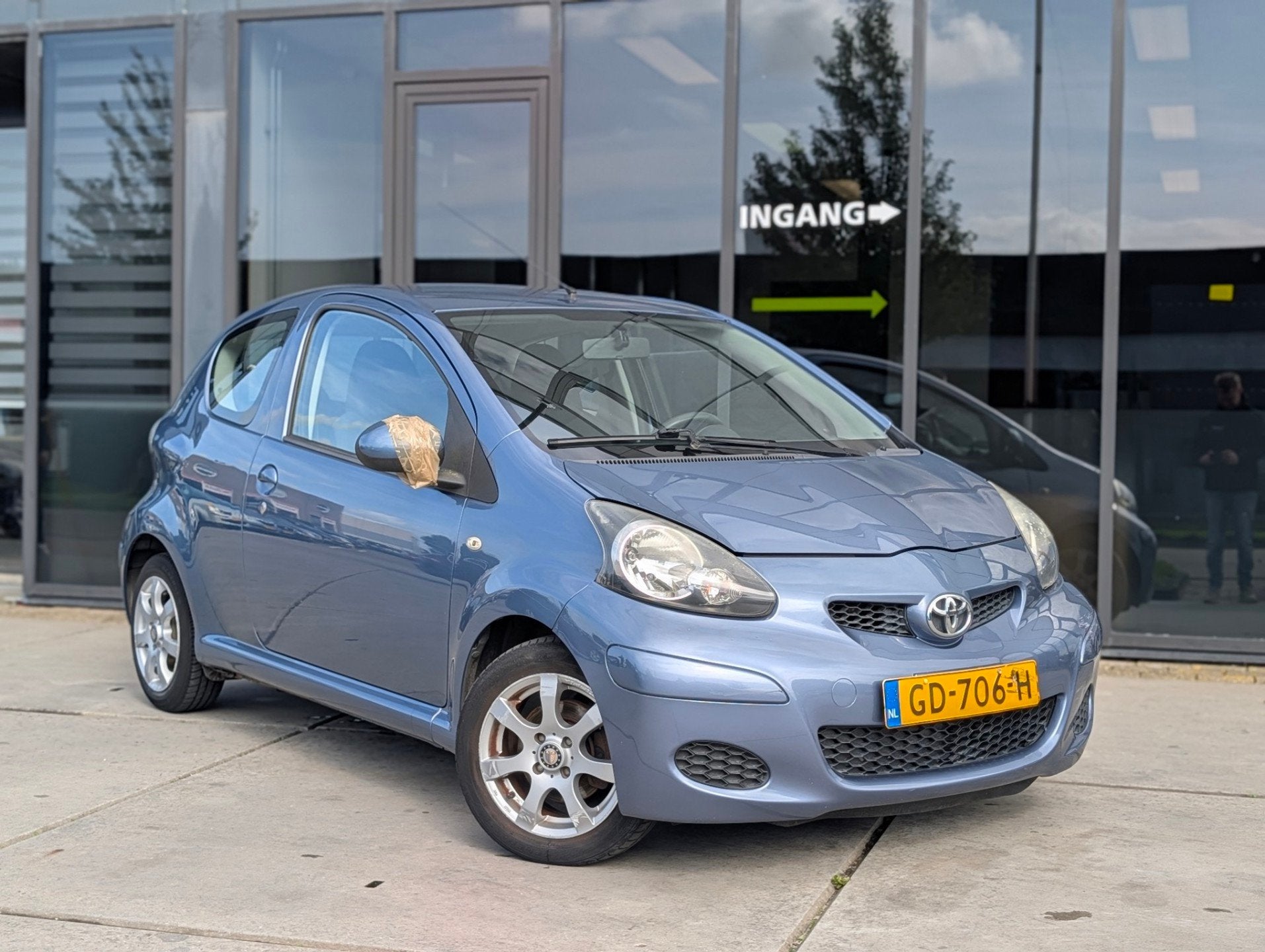 Toyota Aygo 1.0-12V Access - Airco - Elek ramen, Voorwielaandrijving, Gebruikt, Startonderbreker, 68 pk