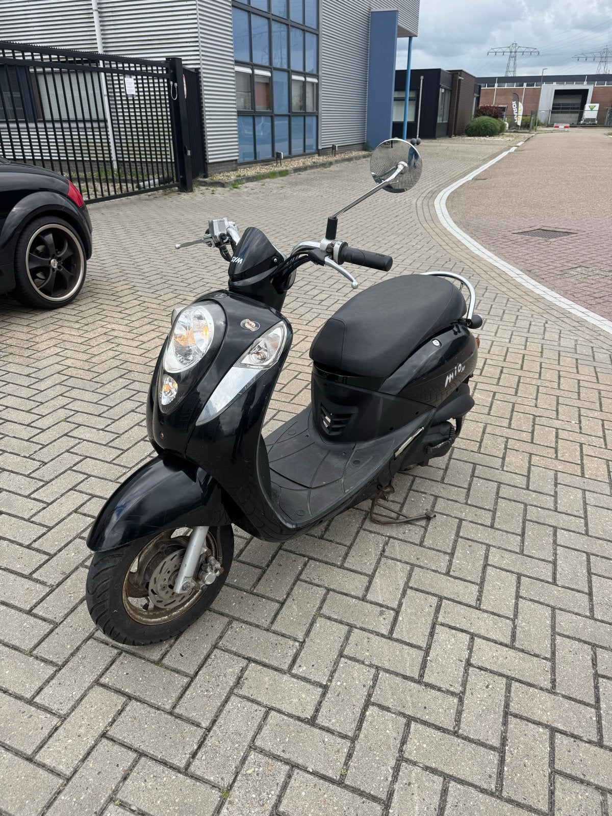 Sym Mio 50 - 14290 km, Fietsen en Brommers, Scooters | SYM, Maximaal 45 km/u, Zo goed als nieuw, Benzine, 50 cc