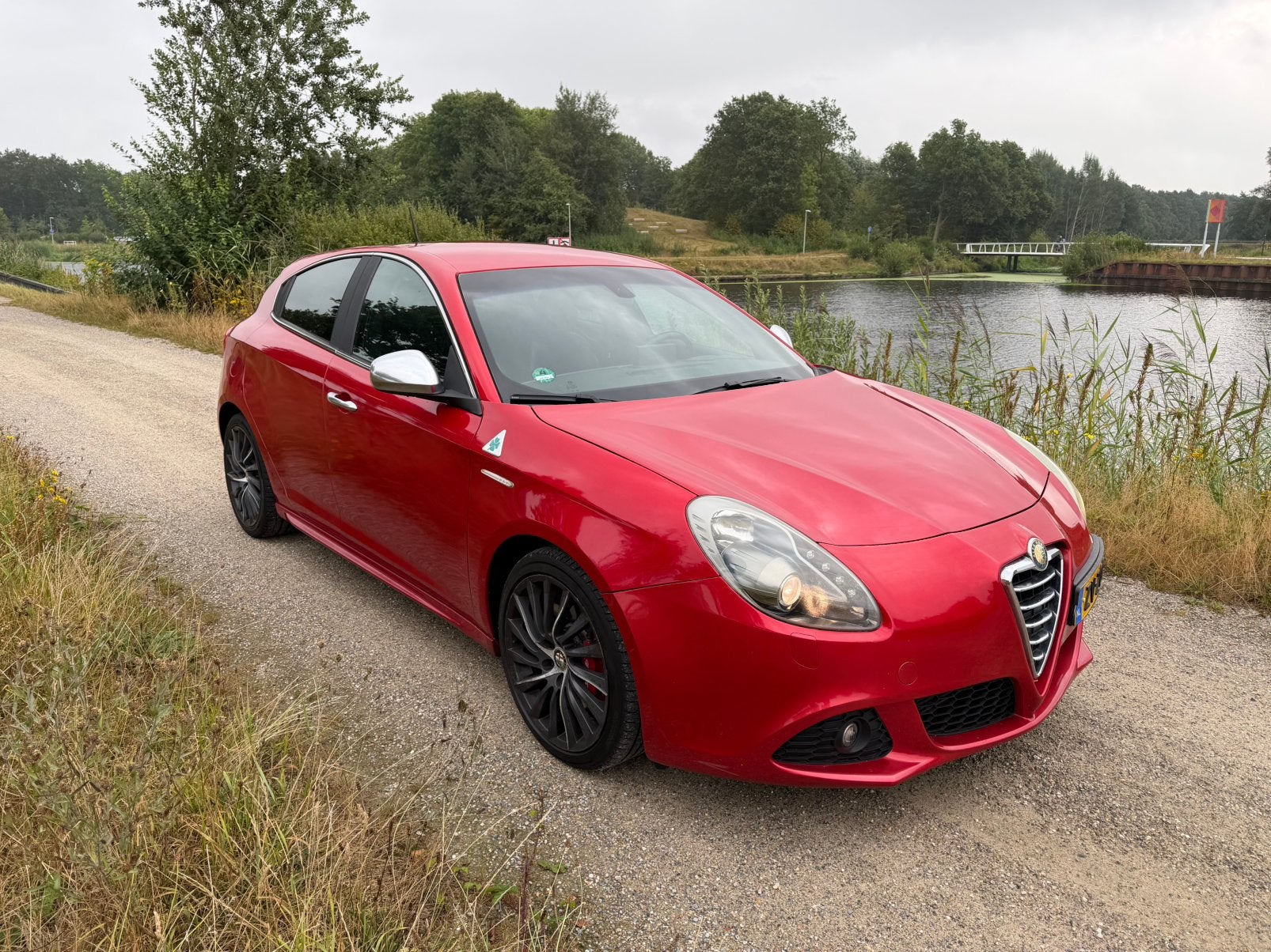 Alfa Romeo Giulietta QV 1.750 TBI 2012 Rood, Auto's, Euro 5, 4 cilinders, Handgeschakeld, Particulier