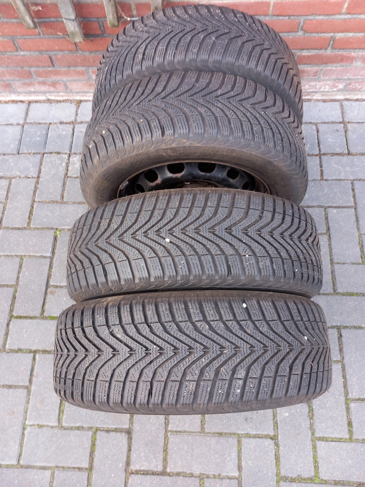 Vredestein winterbanden 195/60 R15 op stalen velg, Ophalen