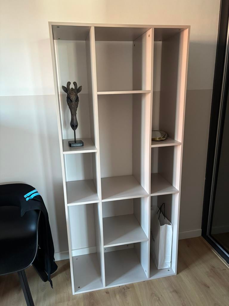 Beige vakkenkast, Ophalen, 50 tot 100 cm, Zo goed als nieuw, Minder dan 100 cm
