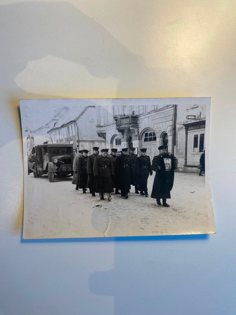 Sovjet Foto WOII – Militaire Uitvaartstoet, Verzamelen, Ophalen of Verzenden, Voor 1940, Zo goed als nieuw, Overige onderwerpen