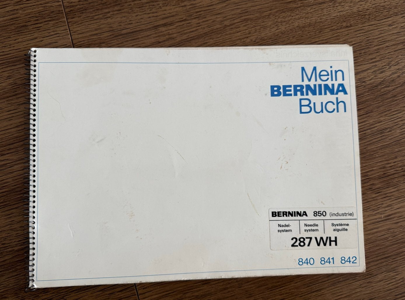 Handleiding Bernina 850 (industrie) naaimachine, Boeken, Techniek, Gelezen, Overige onderwerpen, Ophalen of Verzenden