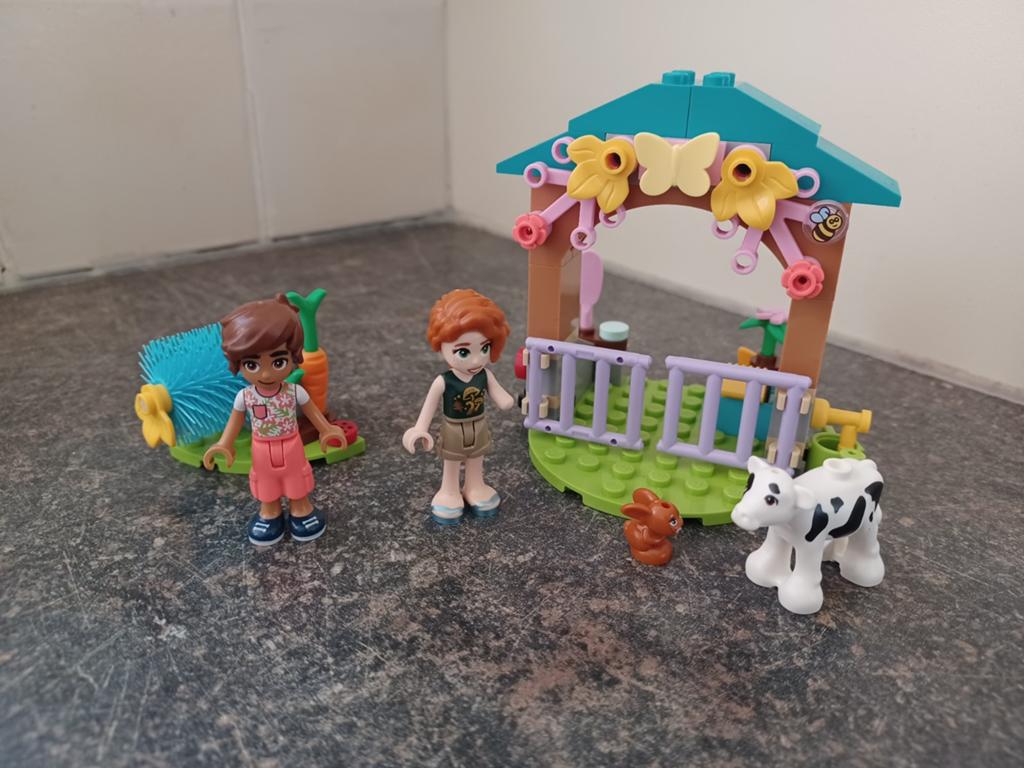 Lego friends 42607 herfstschuur met kalfje, Lego, Friends, Ophalen of Verzenden, Zo goed als nieuw