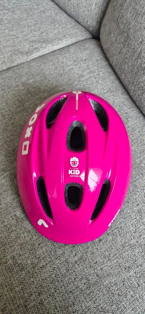 B'Twin kinderfietshelm KH300 roze maat 52-56cm, Ophalen, Zo goed als nieuw, Jongen of Meisje, B'Twin