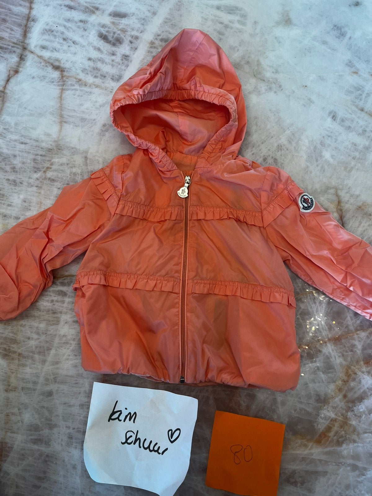 Originele Moncler jas zalmroze maat 80/86, Ophalen of Verzenden, Zo goed als nieuw, Meisje, Jasje
