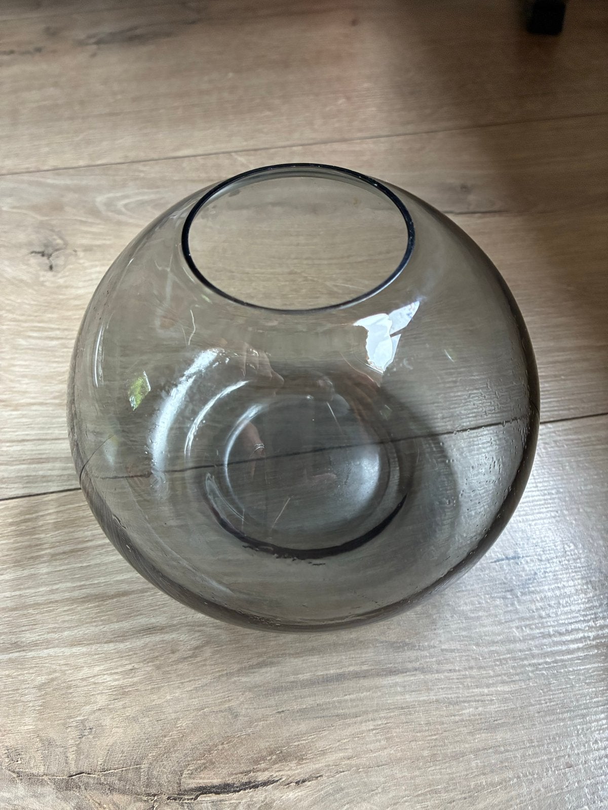 Glazen vaas/windlicht, rookglas, bolvormig diameter 16 cm, Ophalen of Verzenden