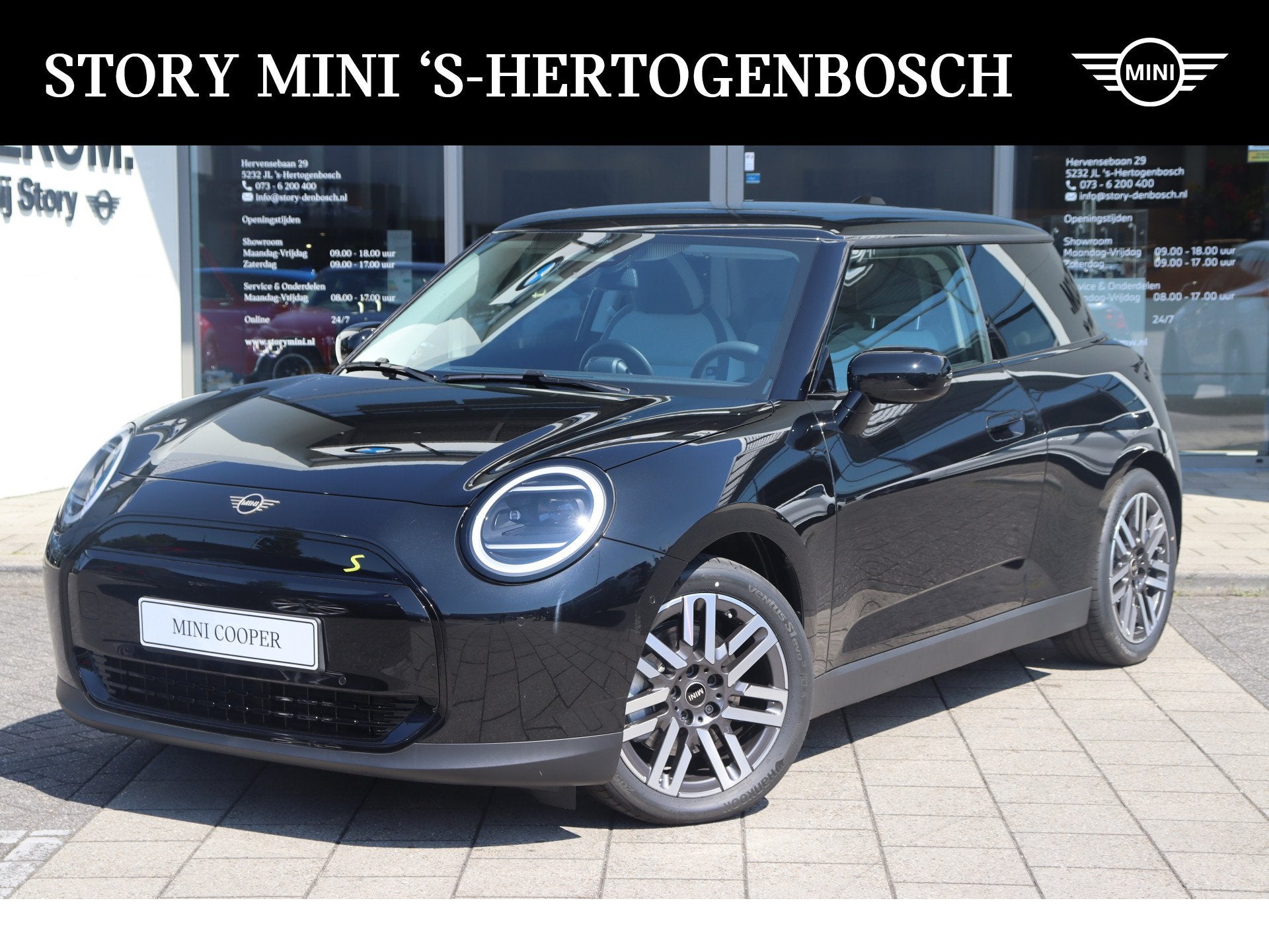 MINI Cooper SE / Classic / Pakket M / 17 inch Parallel Spoke