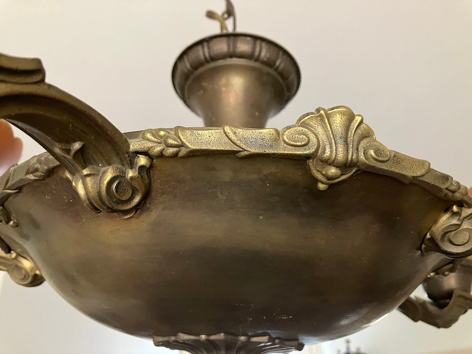 Antieke bronzen kroonluchter met albasten kappen, Antiek en Kunst, Ophalen
