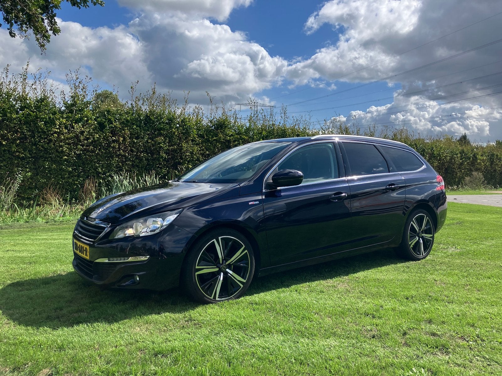 Te koop mooie Peugeot 308 sw 1.6 Bluehdi, Auto's, Voorwielaandrijving, Stof, 4 cilinders, Blauw