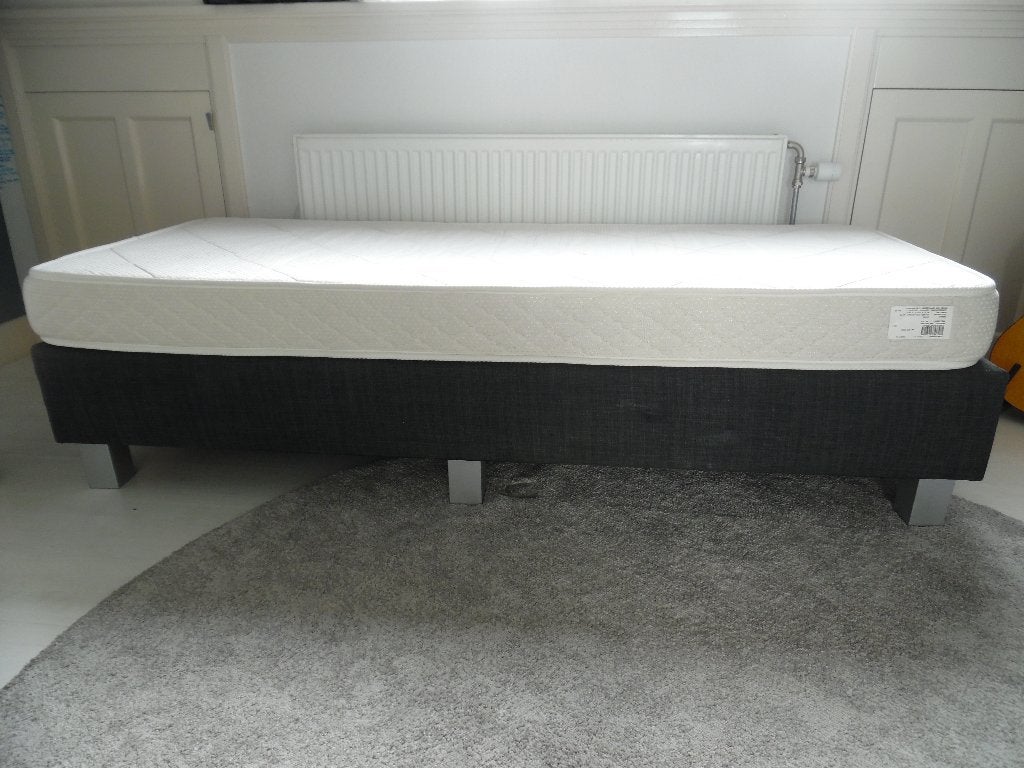 Boxspring 80x190 incl. matras, Ophalen, Eenpersoons, 190 cm of minder, Zo goed als nieuw