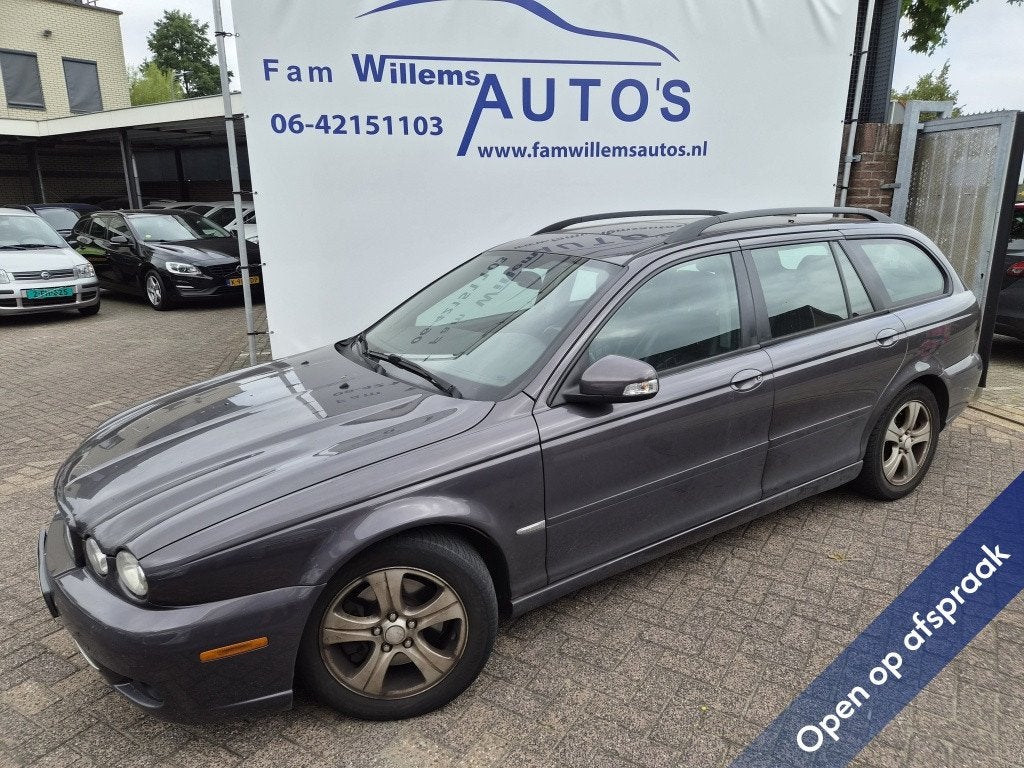 Jaguar X-Type Estate 2.2 D Executive (bj 2008, automaat), Auto's, Jaguar, Automaat, Gebruikt, Zwart, Diesel