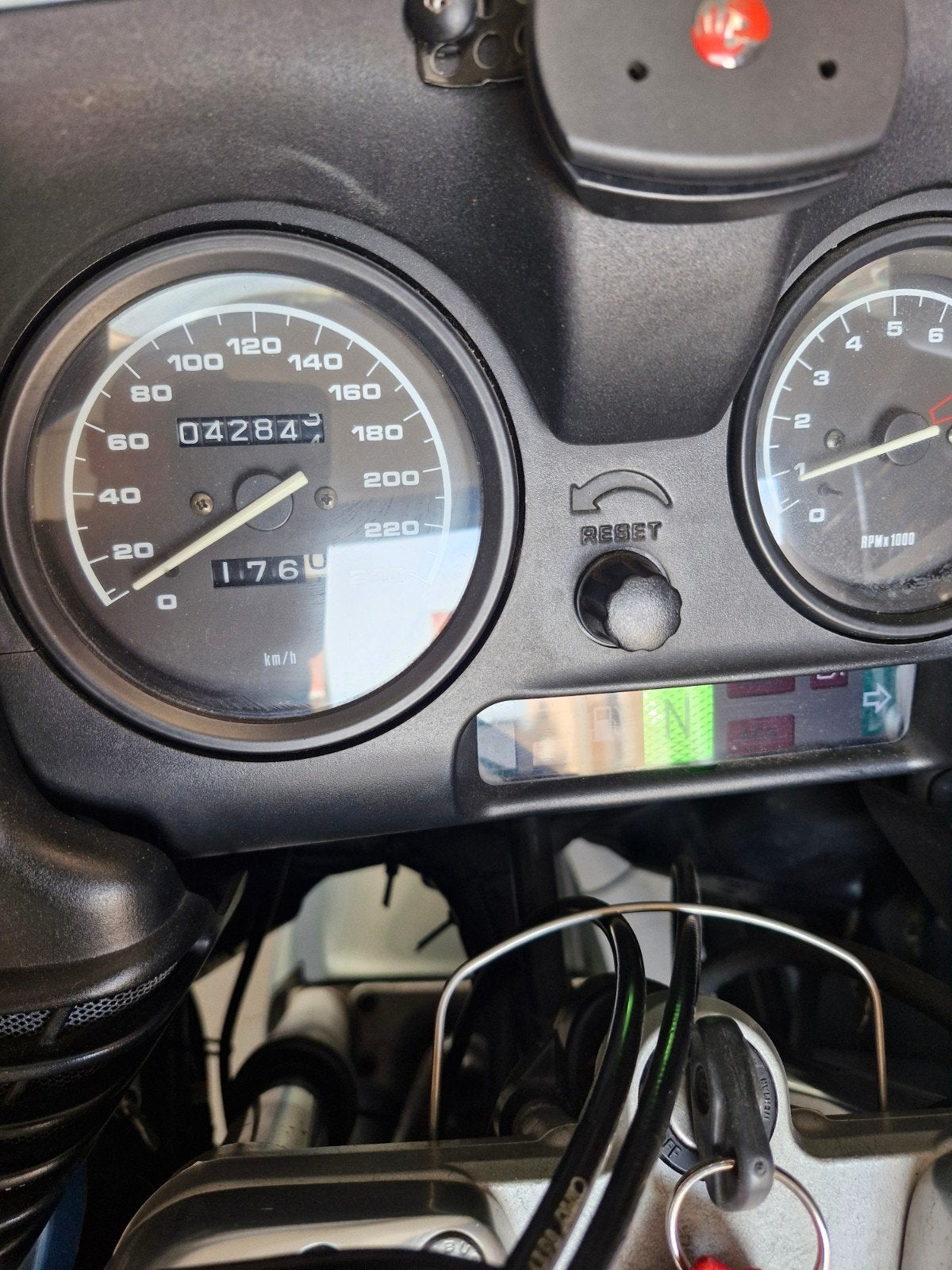 BMW R1100 RT BMW 1999 42000km, 2 cilinders, Occasion, Motorrijbewijs A, Toermotor