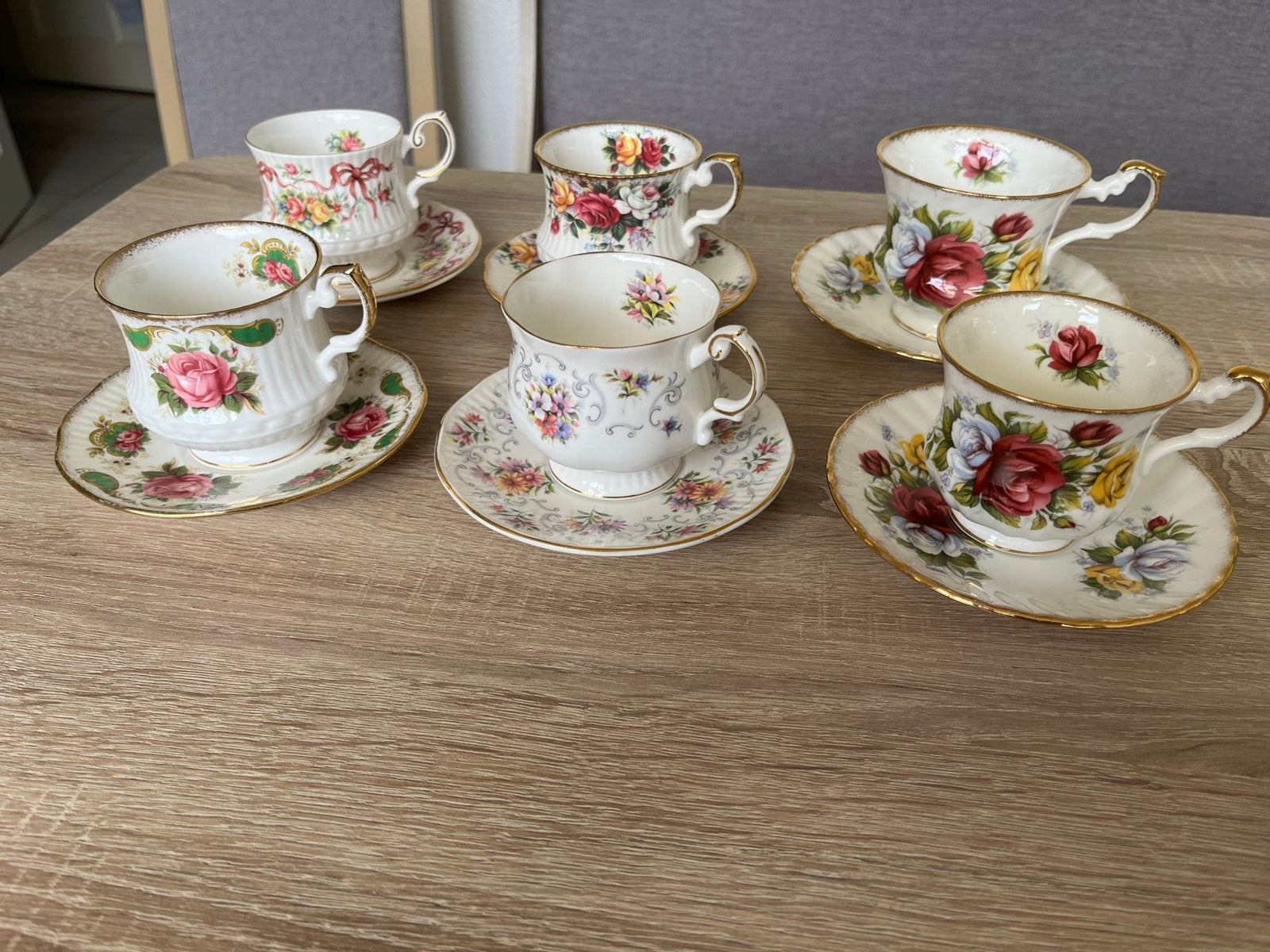Set van 6 Vintage Queens Rosina China Theekopjes en Schotels, Antiek en Kunst, Ophalen