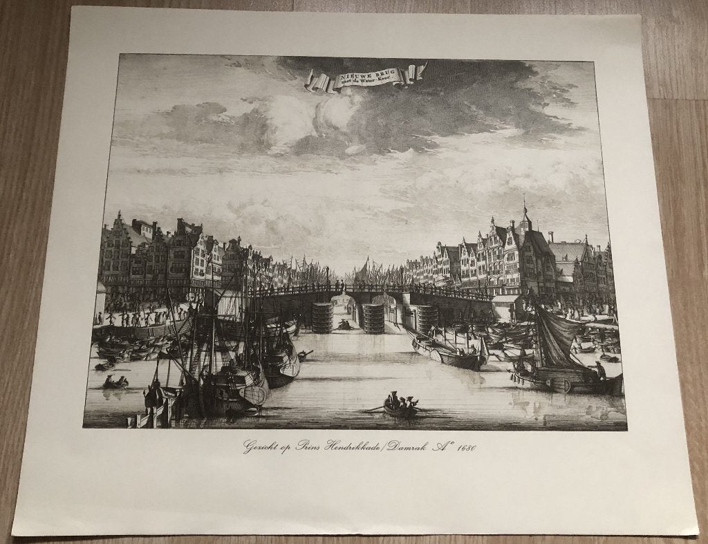 Prent Amsterdam Prins Hendrikkade / Damrak- 35,5 x 41 cm  ´, Ophalen of Verzenden
