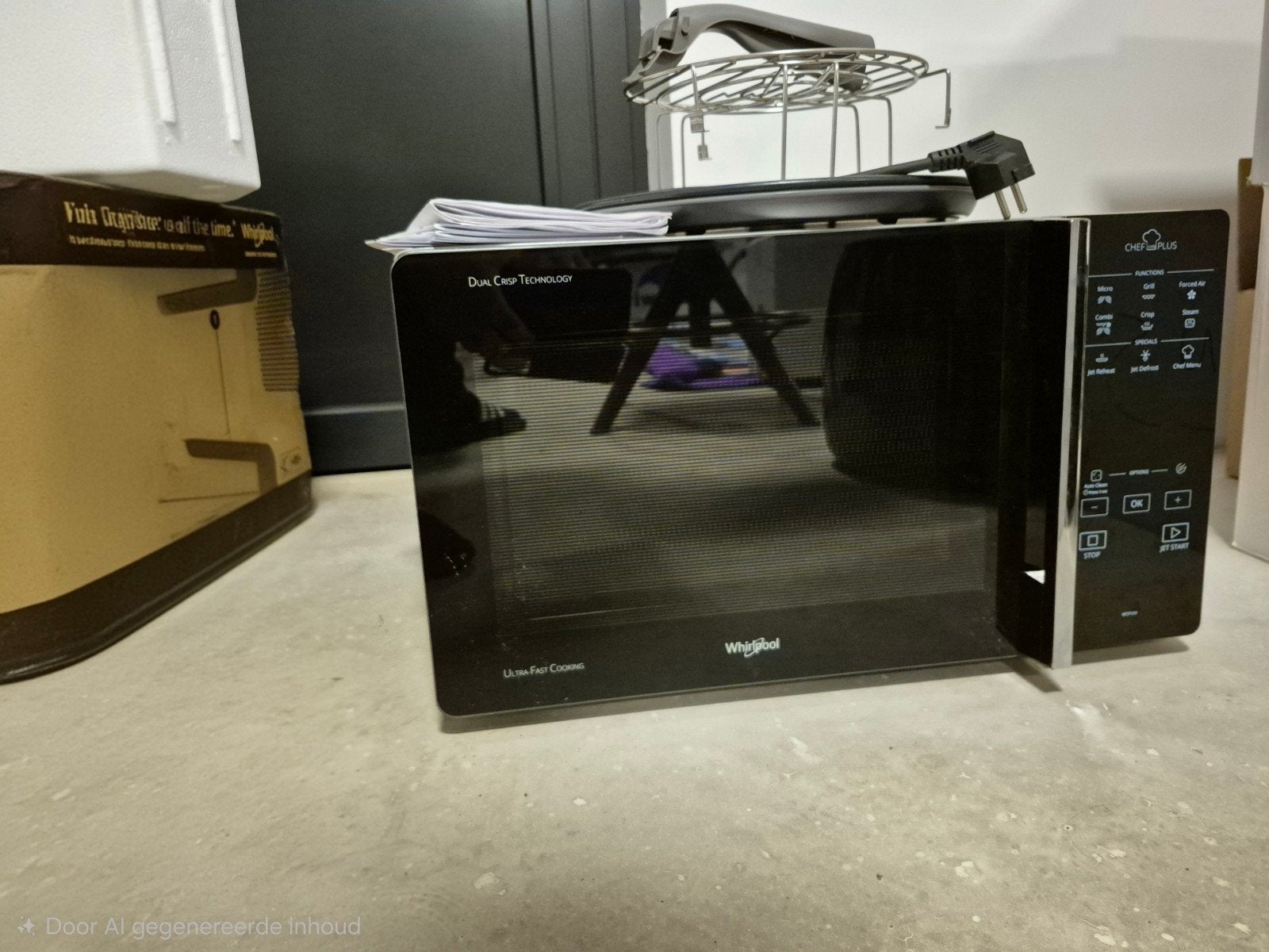 Whirlpool Chef Plus Magnetron met Dual Crisp Technologie, Ophalen, Combimagnetron, Gebruikt, Draaiplateau