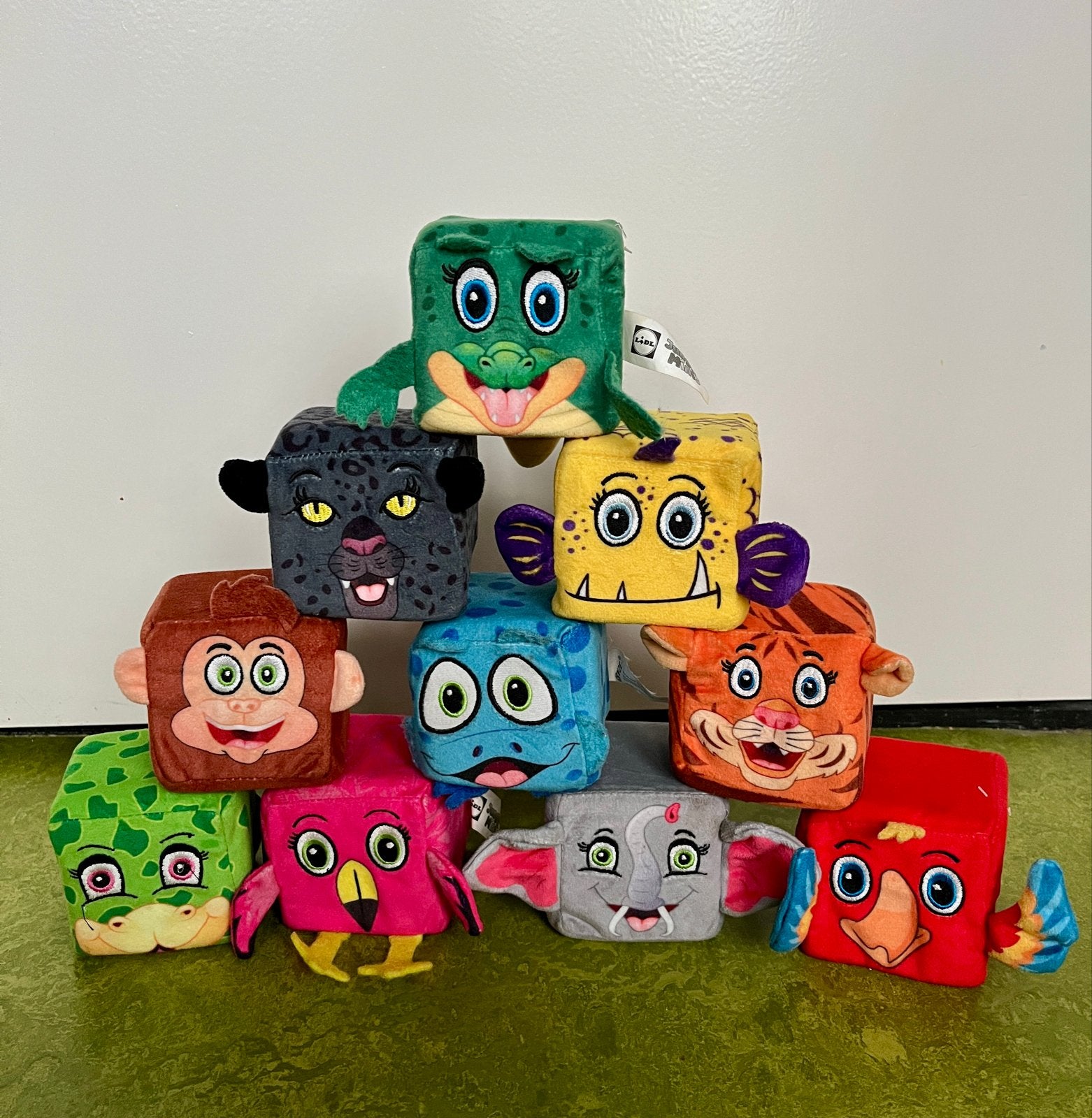 Lidl Jungle Mini’s pluche blok knuffels -Complete set van 10, Lidl, Overige karakters, Overige typen, Ophalen of Verzenden