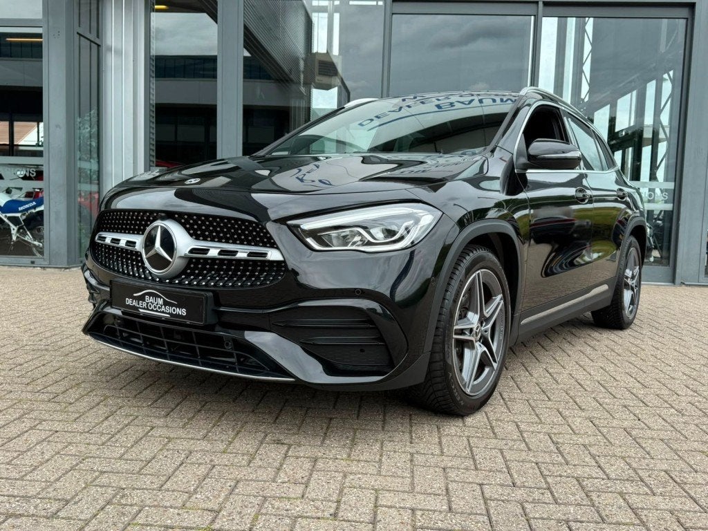 Mercedes-benz GLA-KLASSE 200 AMG LINE AUTOMAAT NAVI PDC-CAME, Auto's, Mercedes-Benz, Automaat, 15 km/l, Gebruikt, 4 cilinders