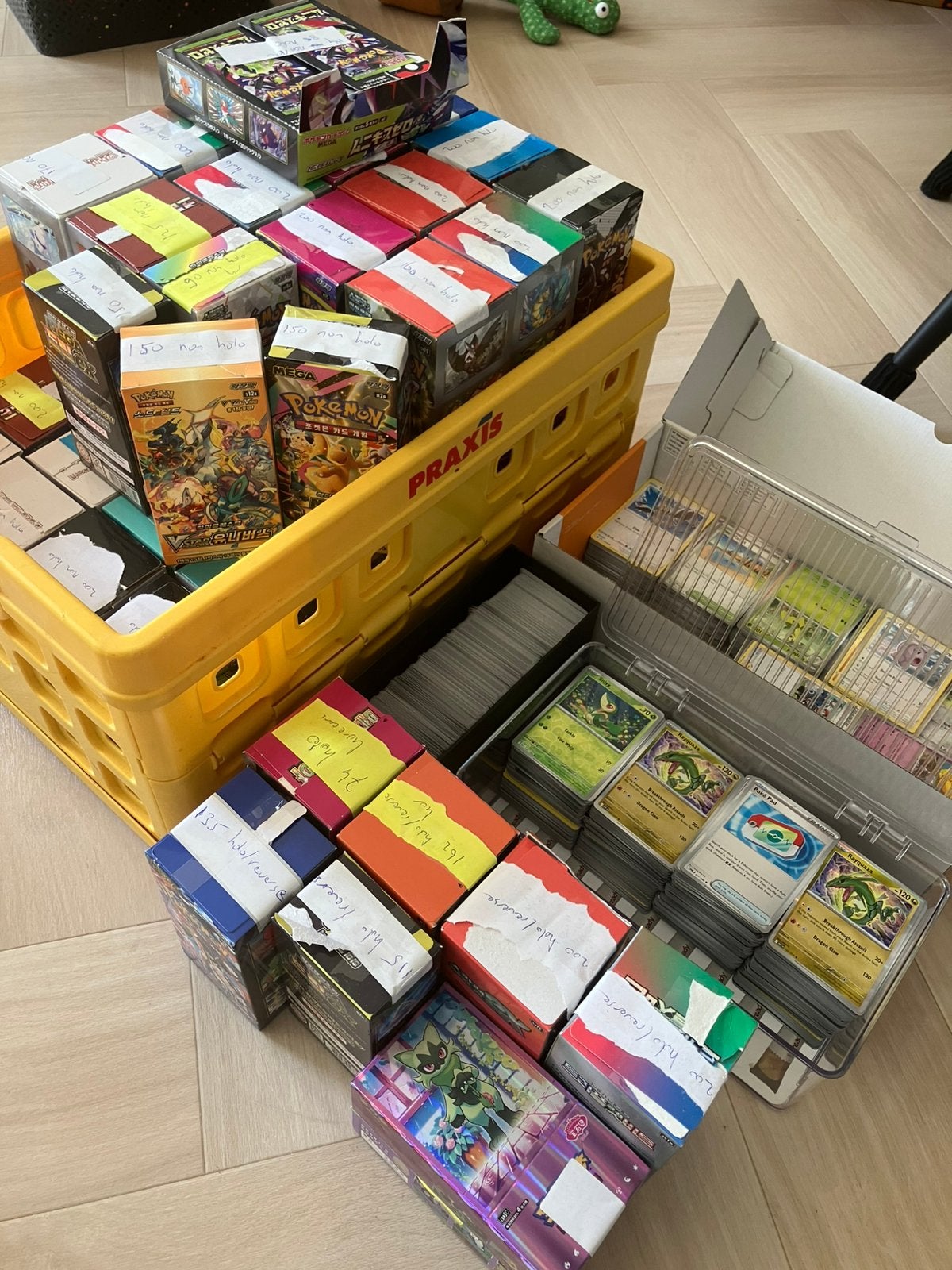 Meer dan 12500 pokémon bulk kaarten. (Non) holo / reverse, Hobby en Vrije tijd, Ophalen, Zo goed als nieuw, Meerdere kaarten