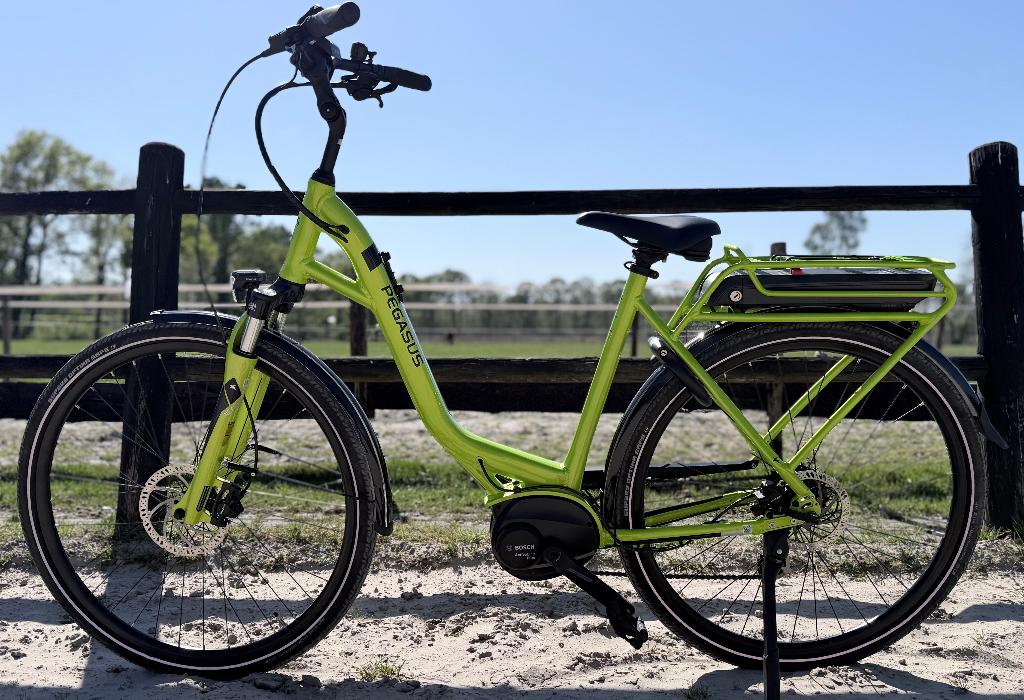 Pegasus Solero E8 Plus e-bike 870 km nieuwstaat, Zo goed als nieuw, 51 tot 55 cm, 50 km per accu of meer, Ophalen