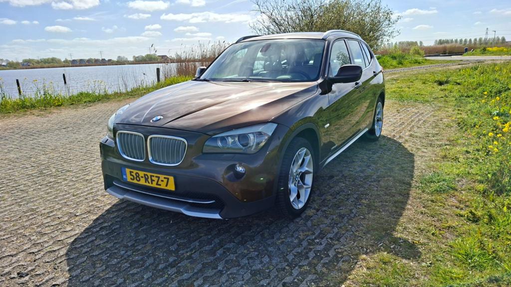 BMW X1 28i X-drive 3.0 6-cilinder automaat 2009 nieuwe APK!, Auto's, BMW, 2996 cc, 11 km/l, Vierwielaandrijving, Particulier