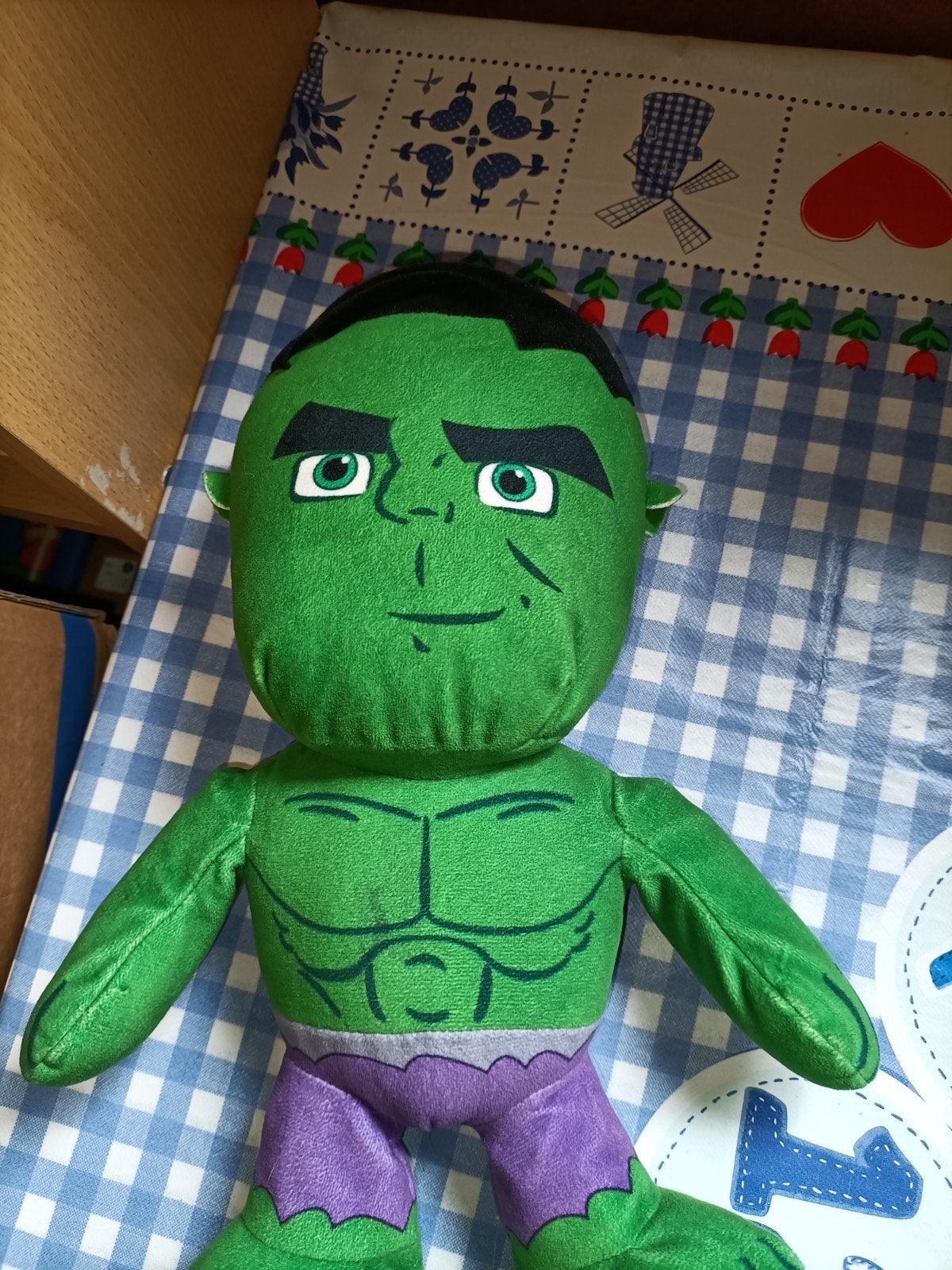 Hulk knuffel 33 cm groot, Ophalen of Verzenden, Zo goed als nieuw, Overige typen