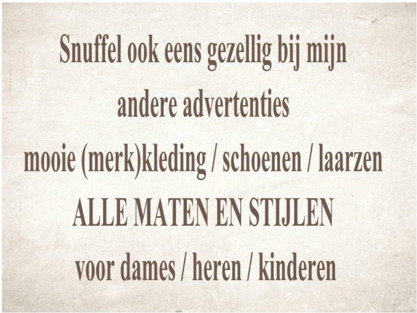 Vivian den Hollander - Ministicks - Tik met de stik, Boeken, Ophalen of Verzenden, Zo goed als nieuw, Vivian den Hollander, Fictie algemeen