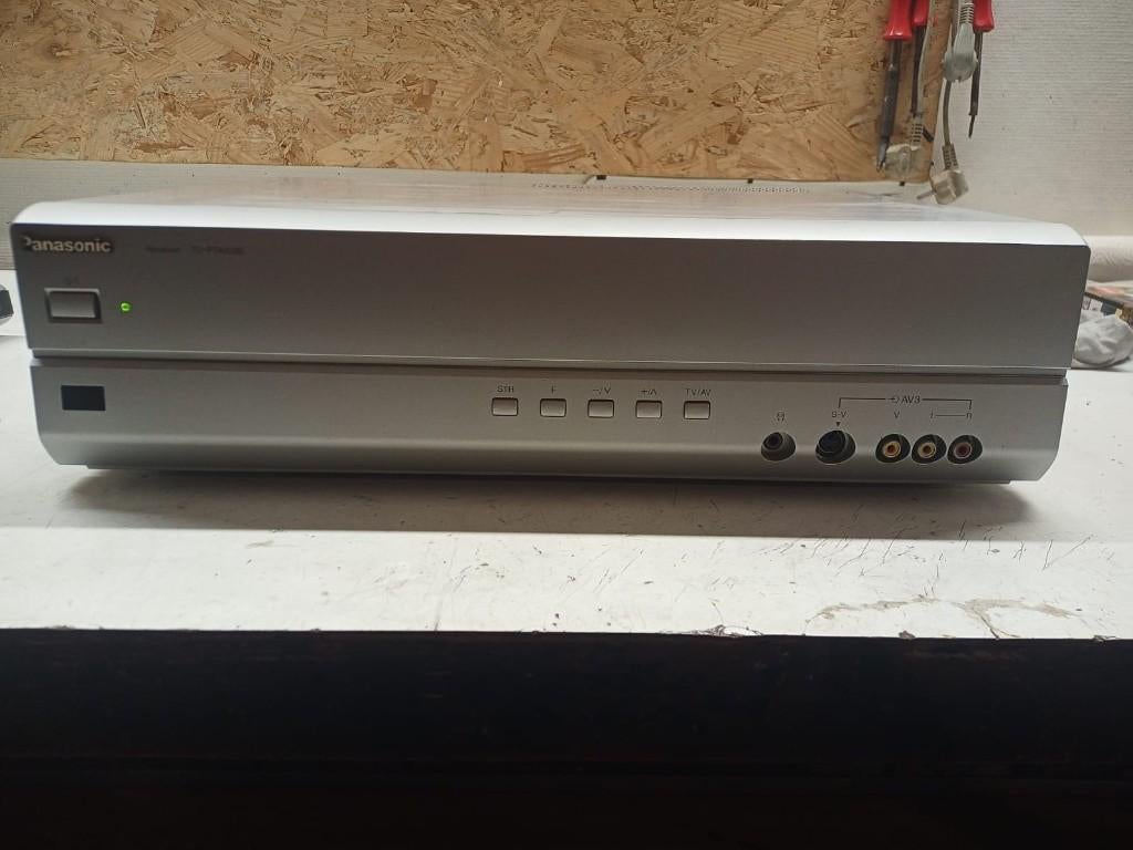 Panasonic Recciever Model TU-PTA100E, Antiek en Kunst, Antiek | Tv's en Audio, Ophalen of Verzenden